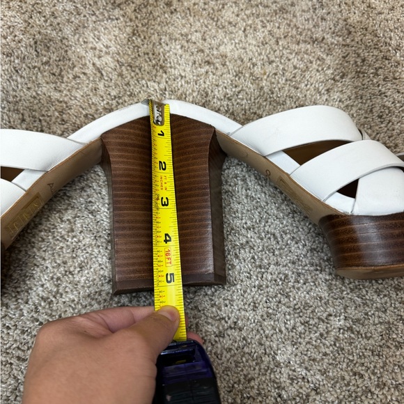 ALDO White Platform Block Heel Sandals | Casuarina Style | Size 9 - Picture 10 of 10